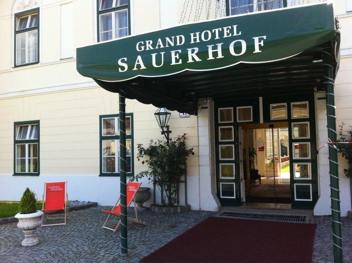 Hotel Sauerhof Baden Ngoại thất bức ảnh